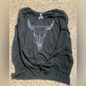 Roper high low split hem black top cow skull size medium